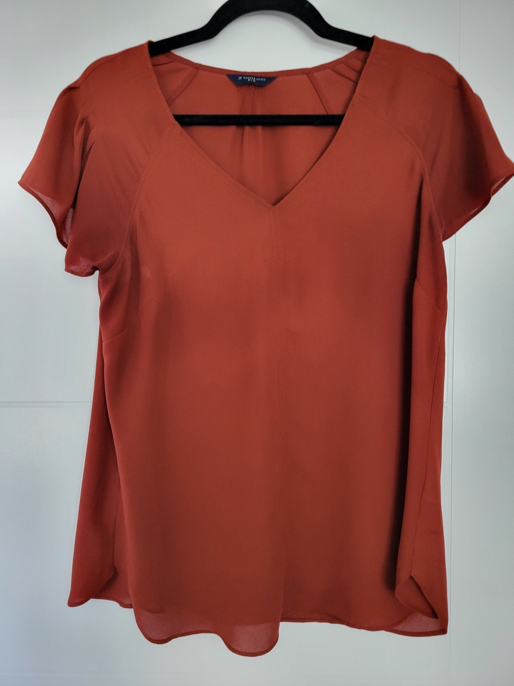 Denver Hayes Rust V-Neck Flutter Sleeve Blouse